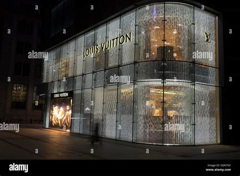 louis vuitton warschau|Louis Vuitton Warsaw Store in Warsaw, Poland .